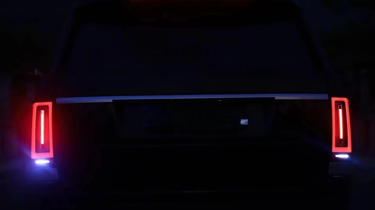 For Range Rover vogue 2013-2022 LED Tail Lamp Upgrade to Cullinan Style  Modified Converted Rear Light